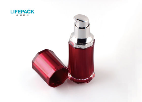 ครีมรองพื้นบรรจุภัณฑ์เครื่องสำอางรูปทรงกระโปรงกับขวดขวดและภาชนะ